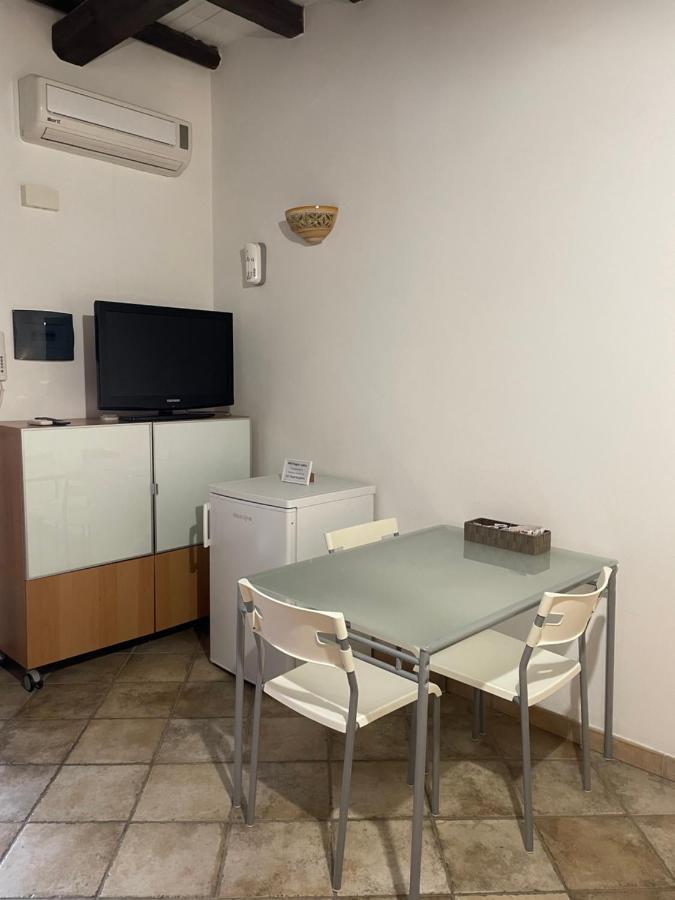 Baglio Judica Apartments Palermo Eksteriør billede